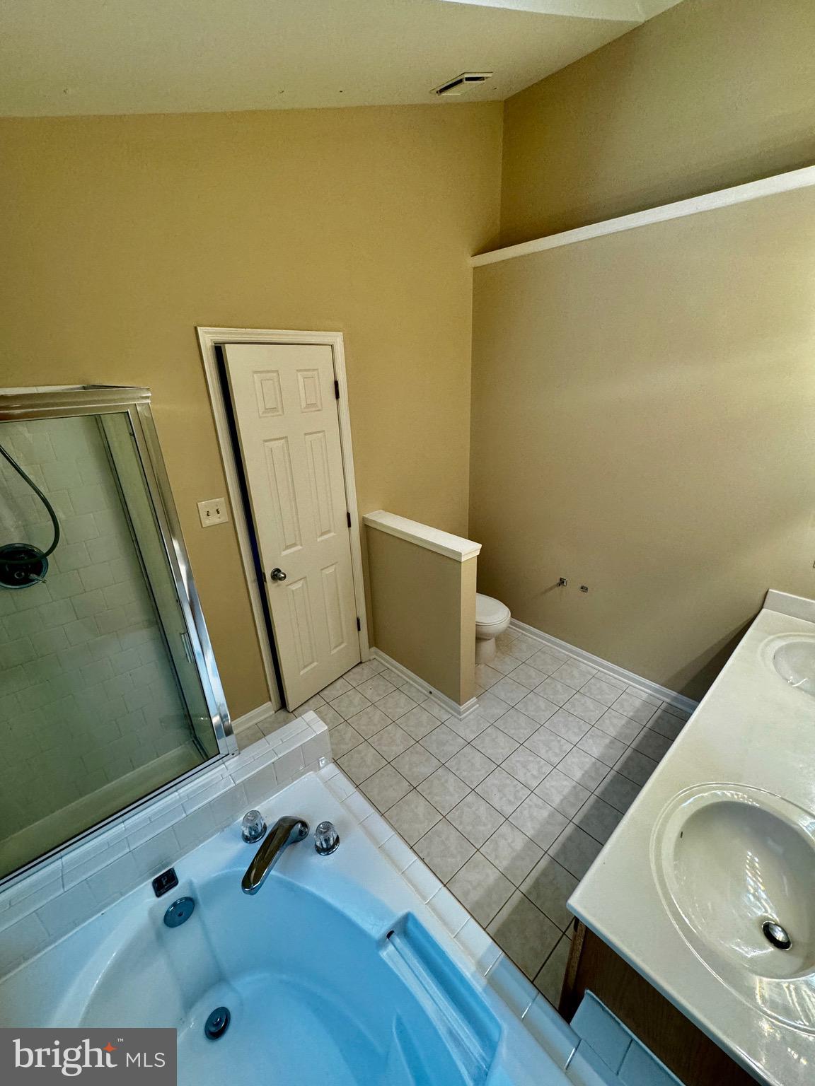 20878 BUTTERWOOD FALLS TER