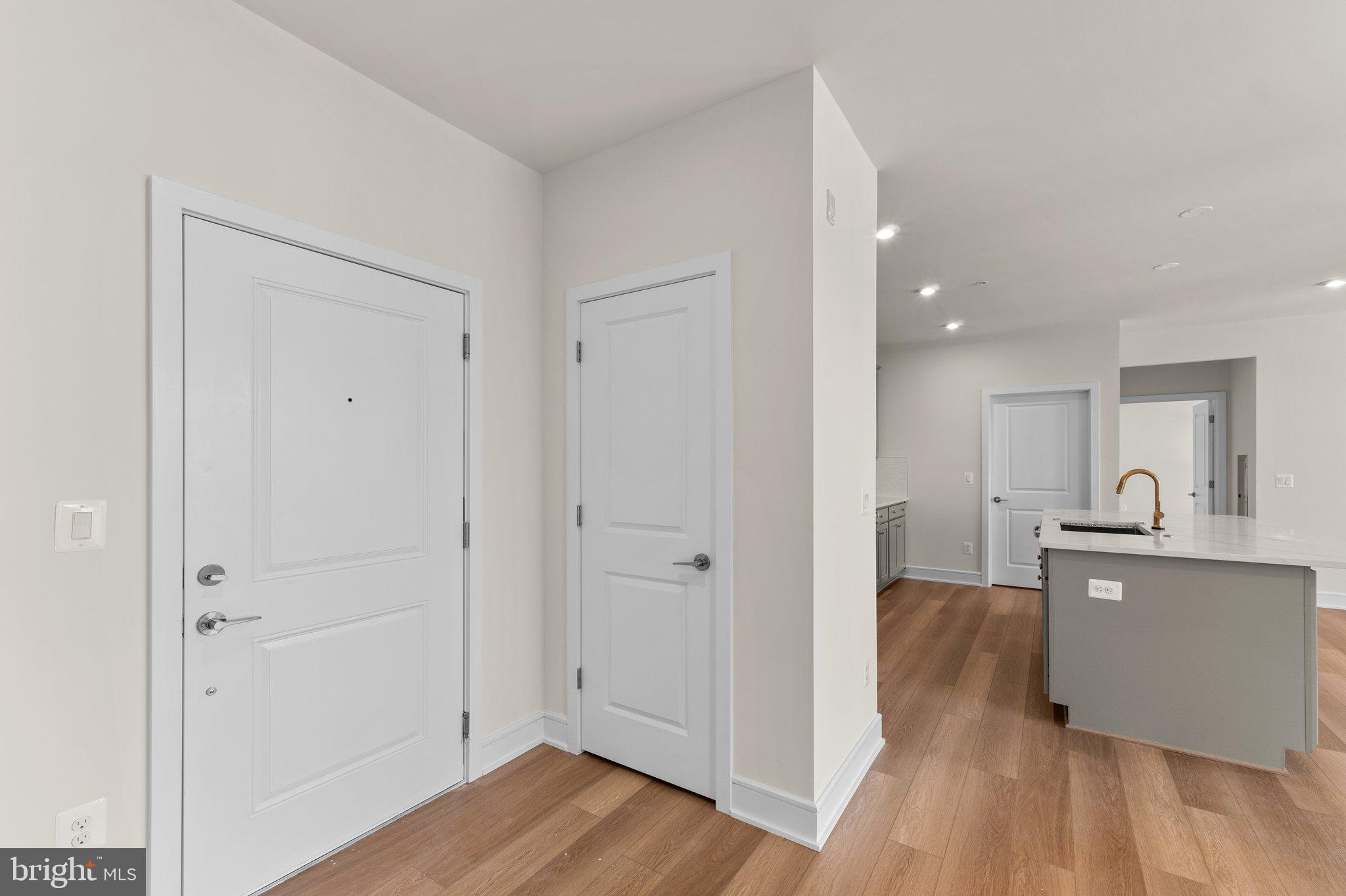 23679 Bolton Crescent #12-302