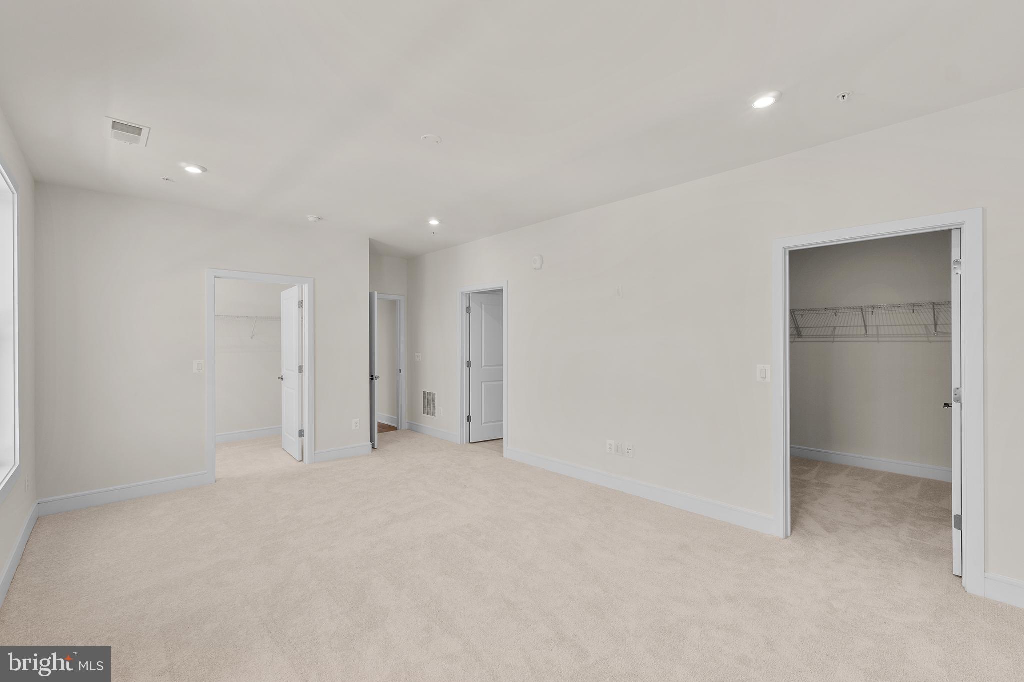 23679 Bolton Crescent #12-302