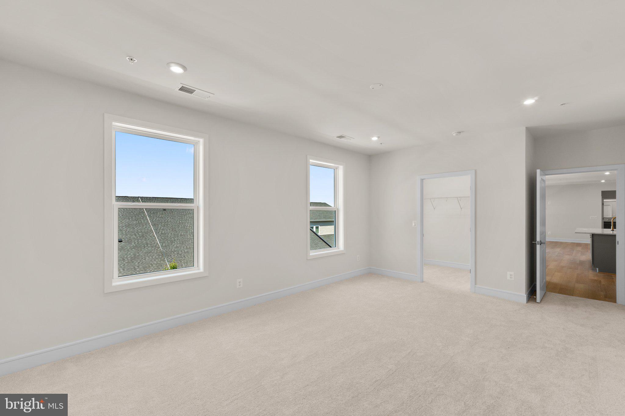23679 Bolton Crescent #12-302