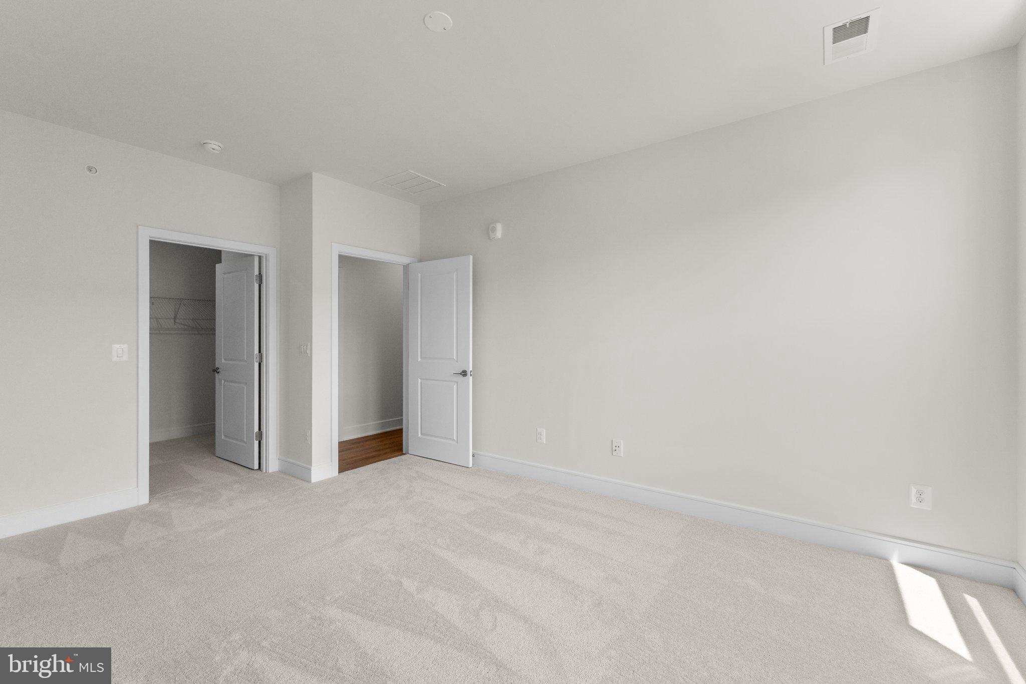 23679 Bolton Crescent #12-403