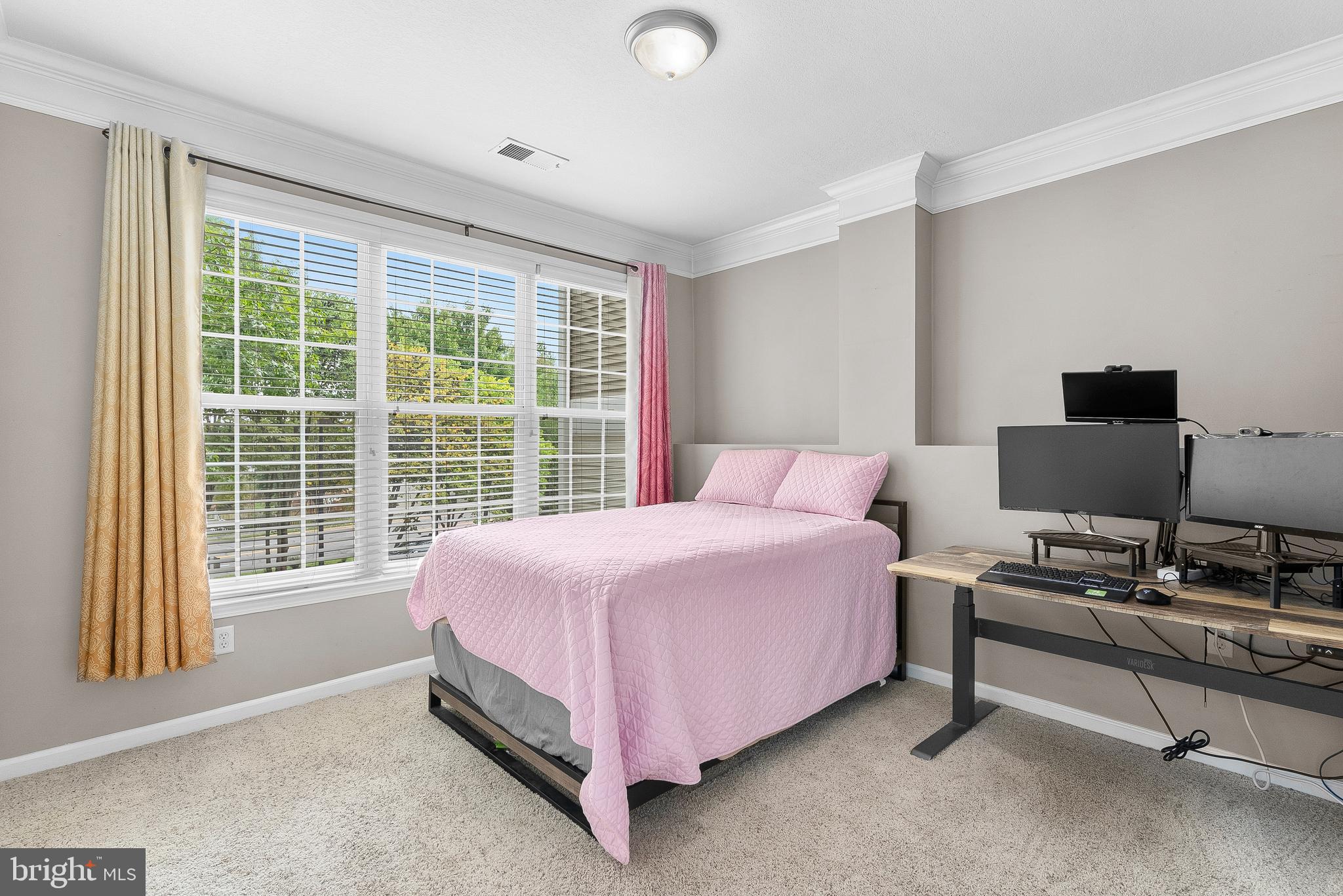 502 Sunset View Ter SE #206