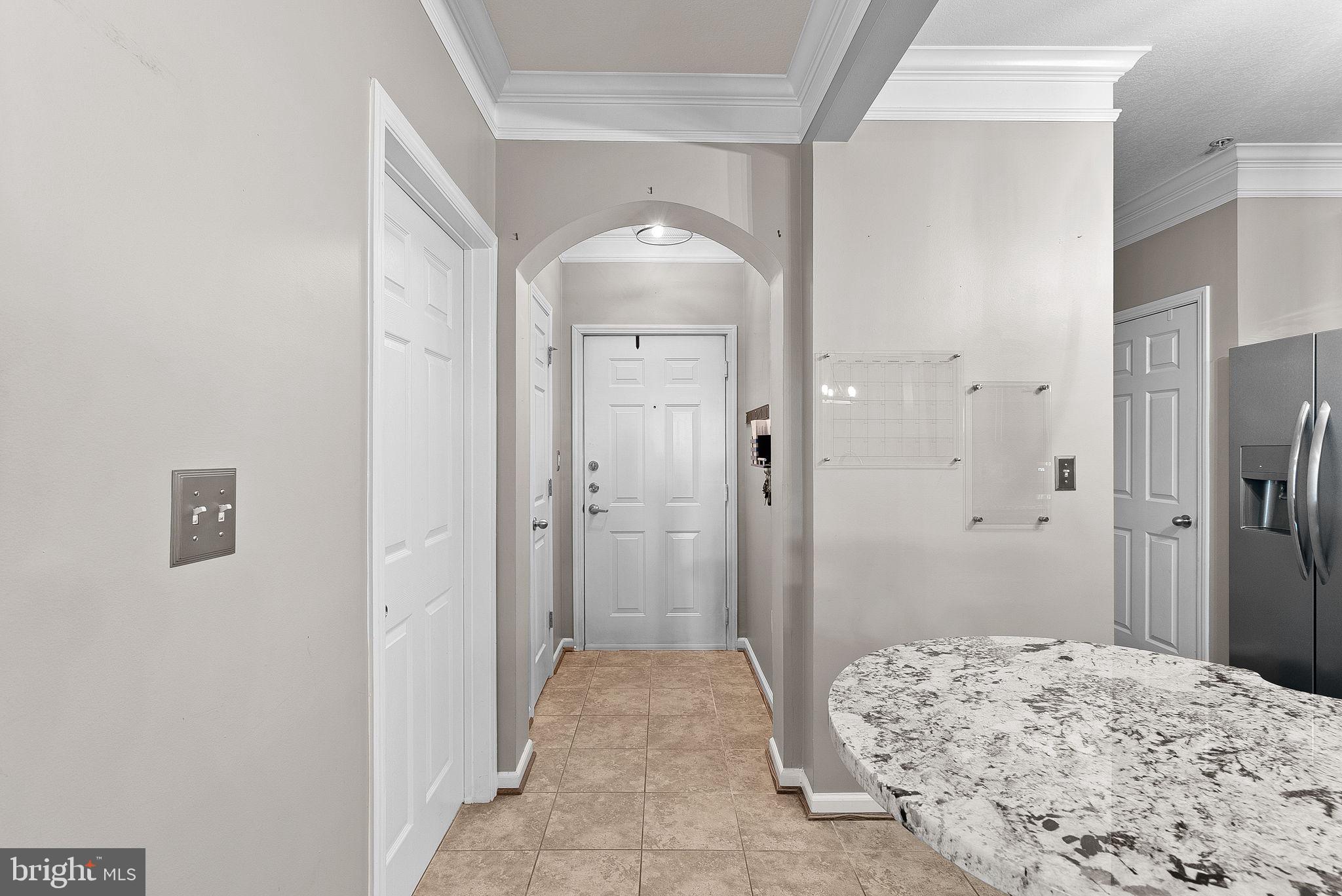 502 Sunset View Ter SE #206