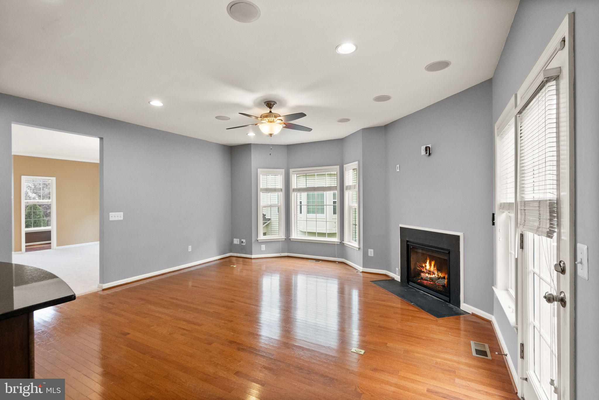 42463 Patrick Wayne Sq