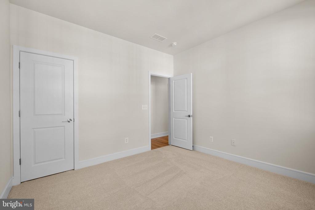 42175 Berrier Farms Ter