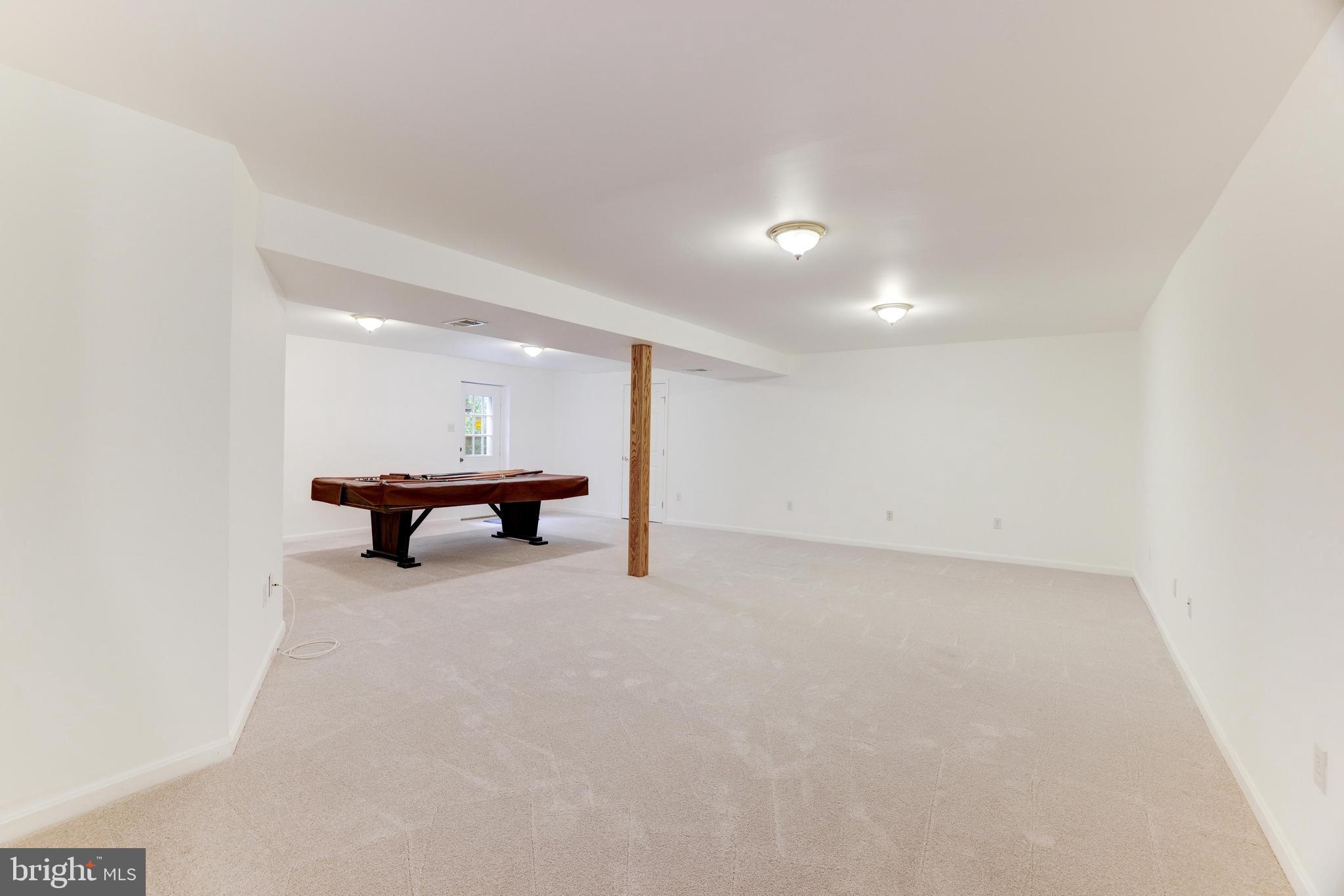 109 SILVERLEAF CT