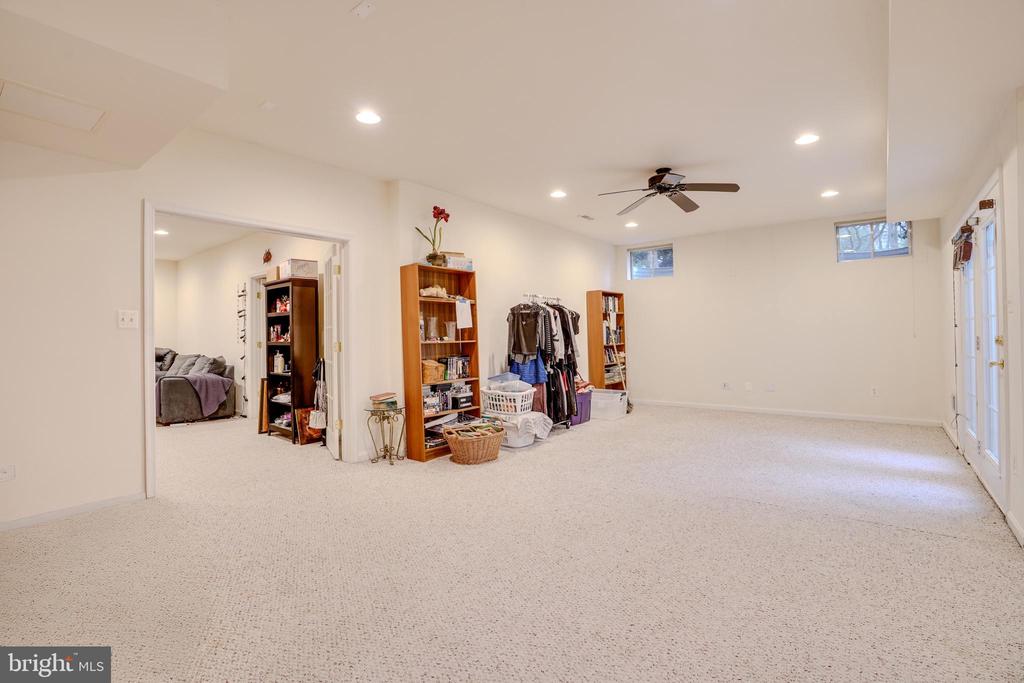 21552 Glebe View