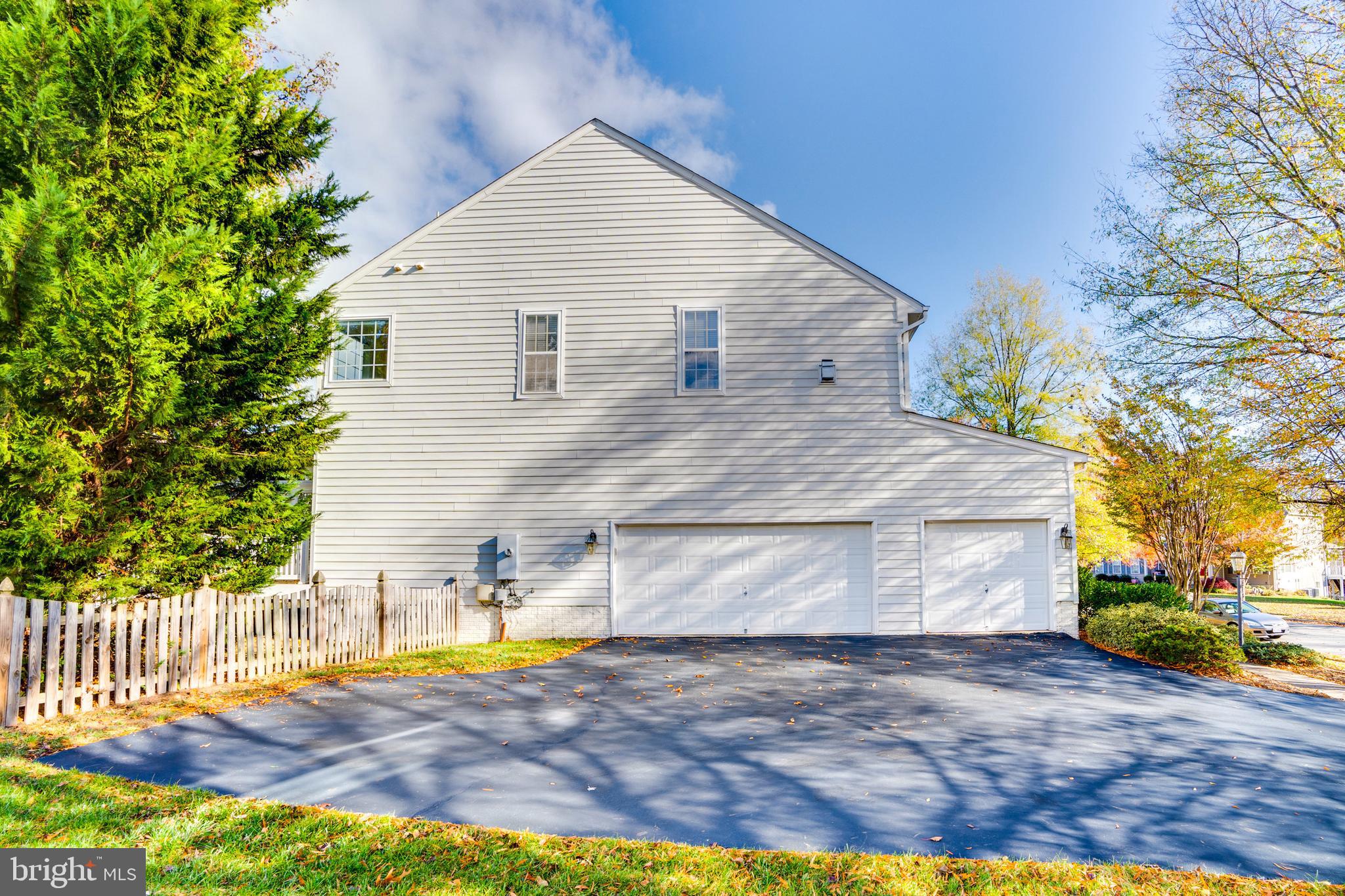 21552 Glebe View
