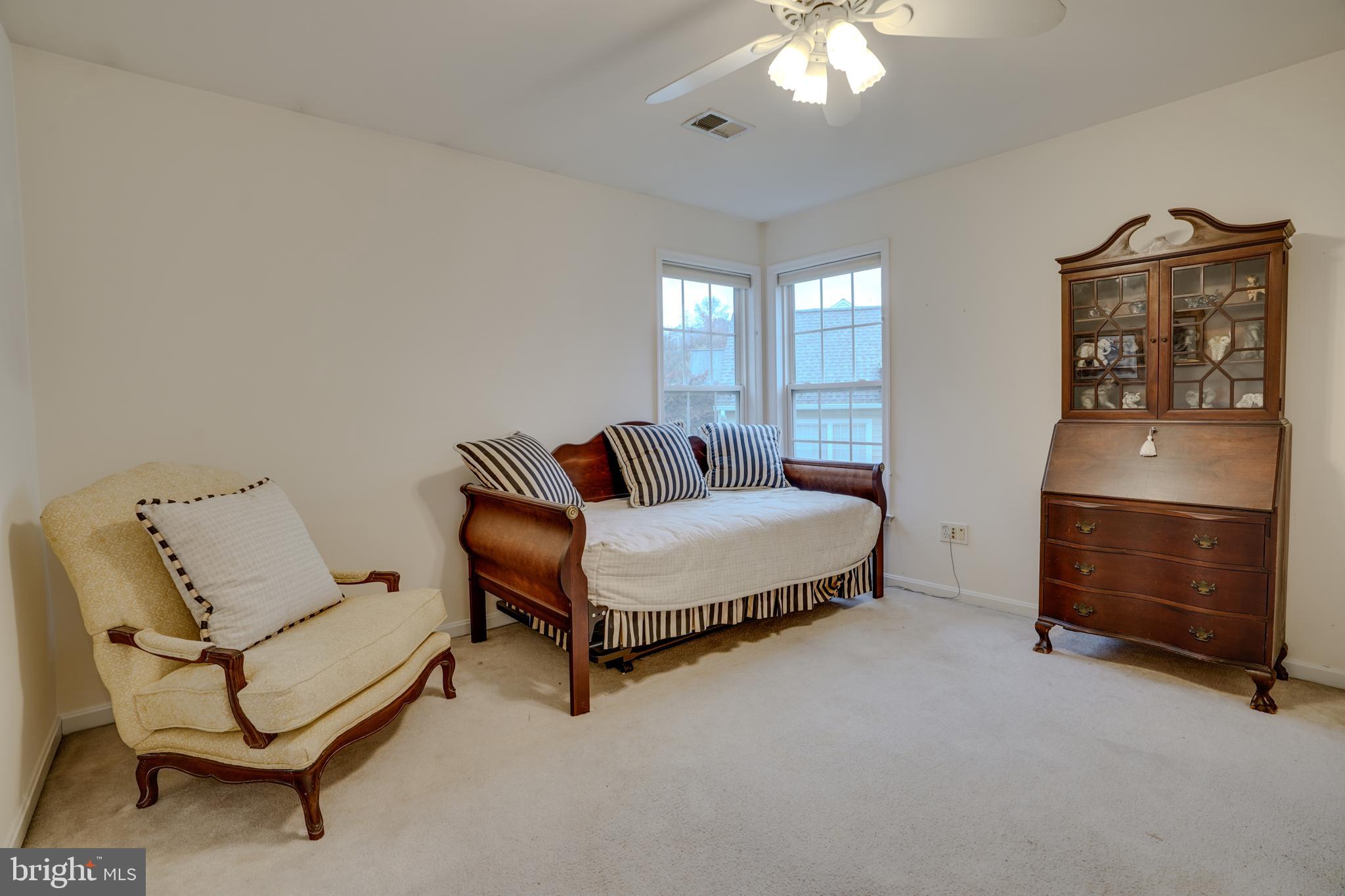 21552 Glebe View