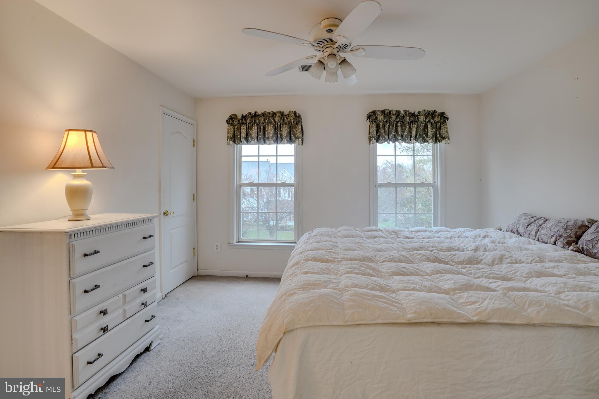 21552 Glebe View