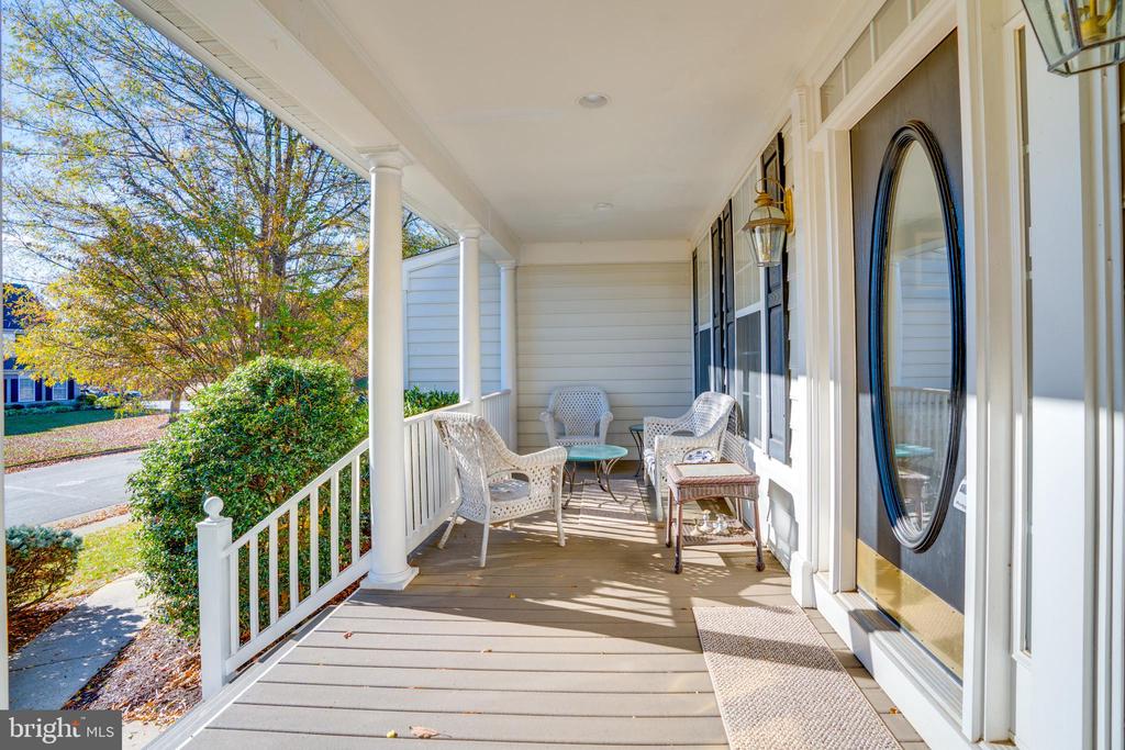 21552 Glebe View