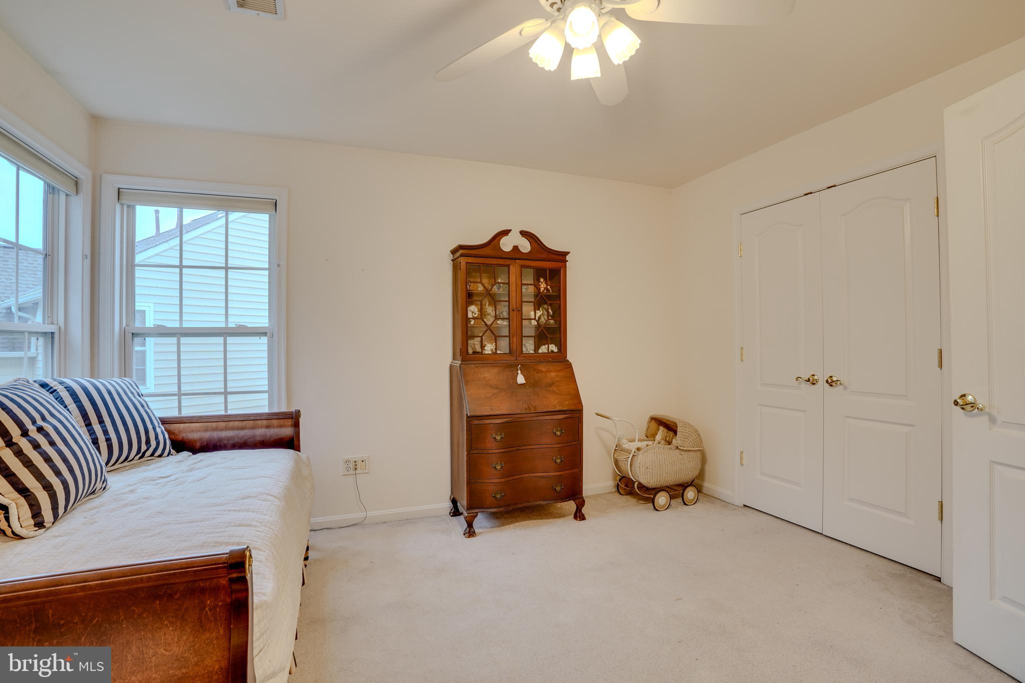 21552 Glebe View