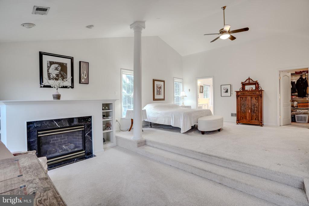 21552 Glebe View