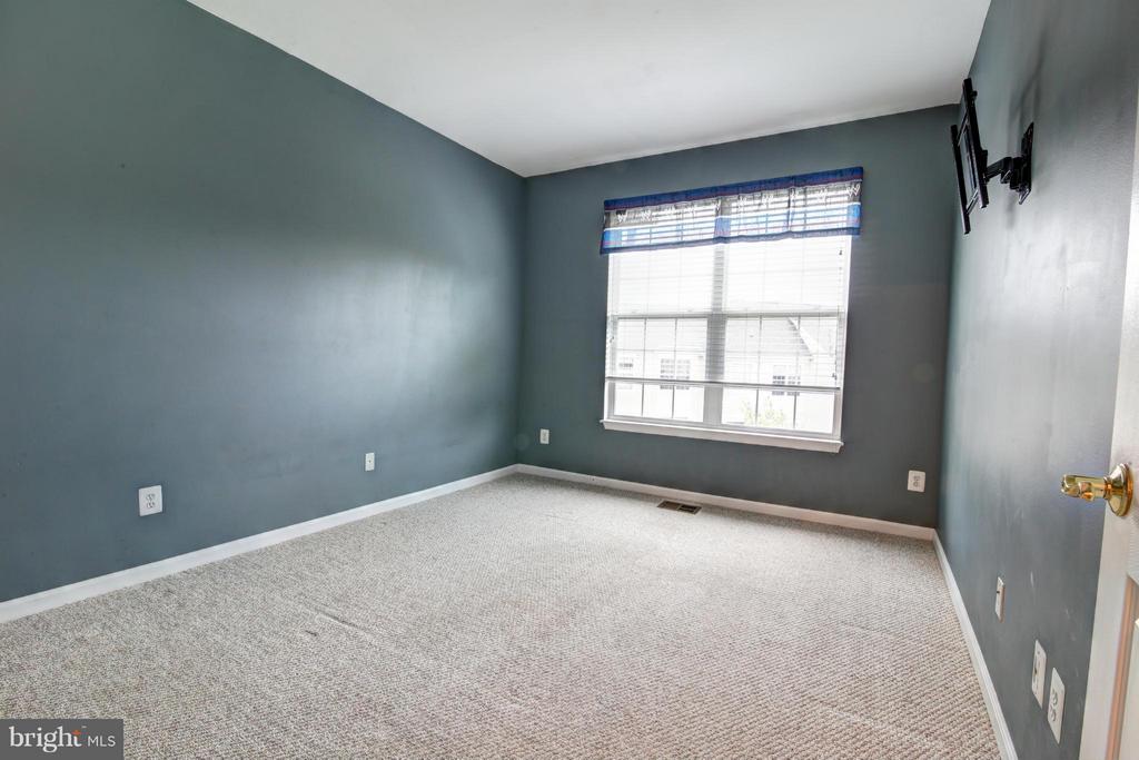 43865 HICKORY CORNER TER #103