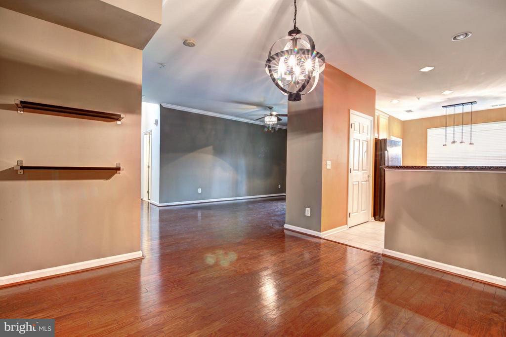 43865 HICKORY CORNER TER #103