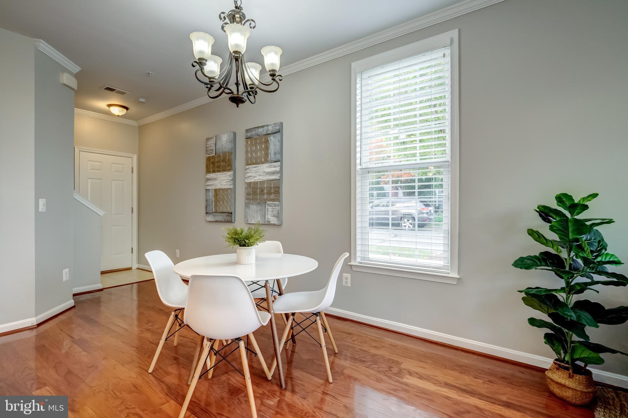 19470 Promenade Dr