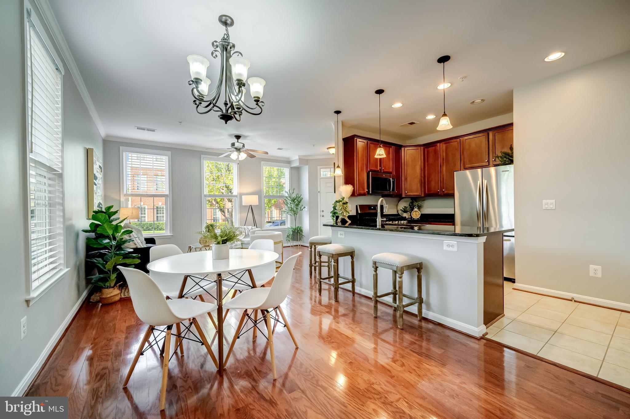 19470 Promenade Dr