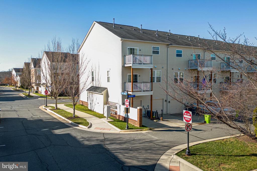 19470 Promenade Dr