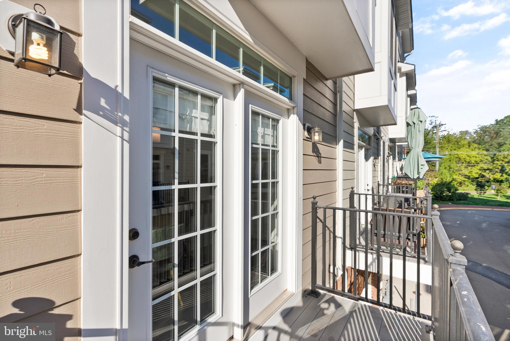 414 Haupt Sq SE