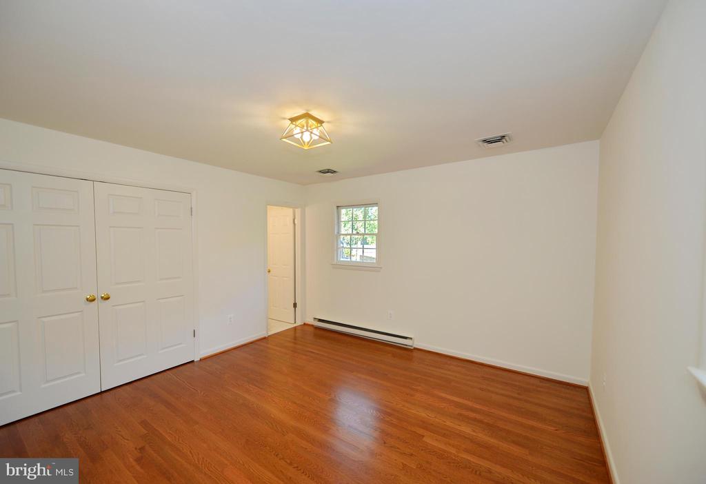 135 Prospect Dr SW