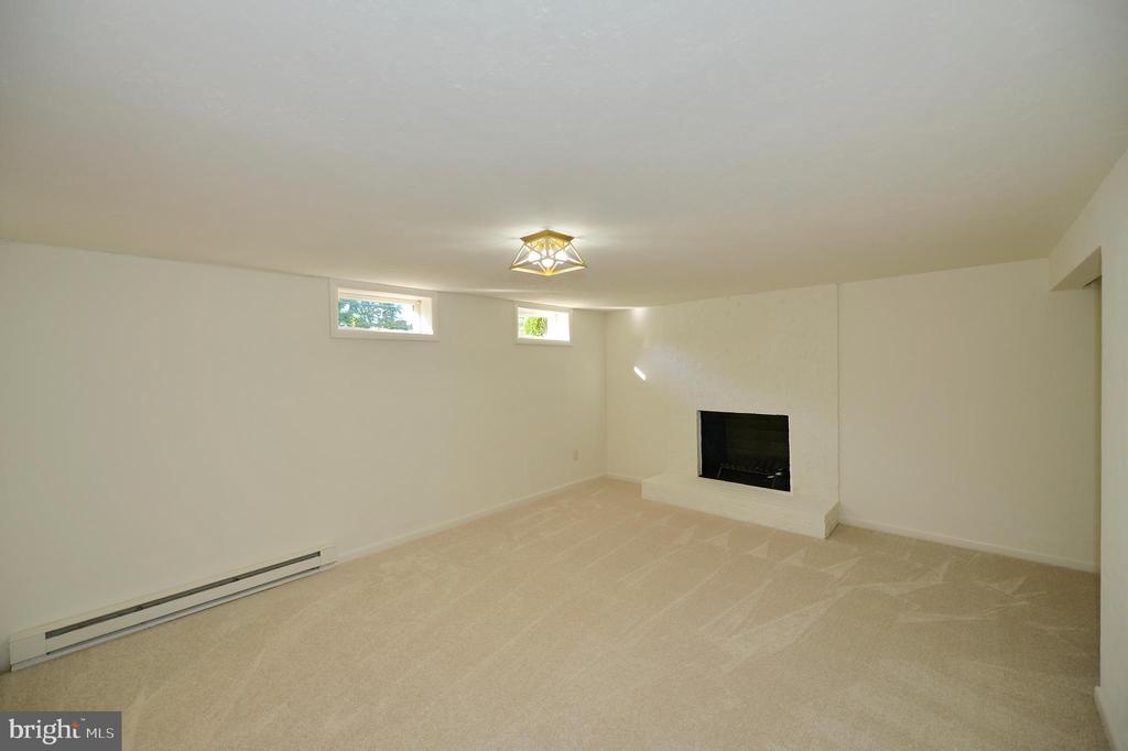 135 Prospect Dr SW
