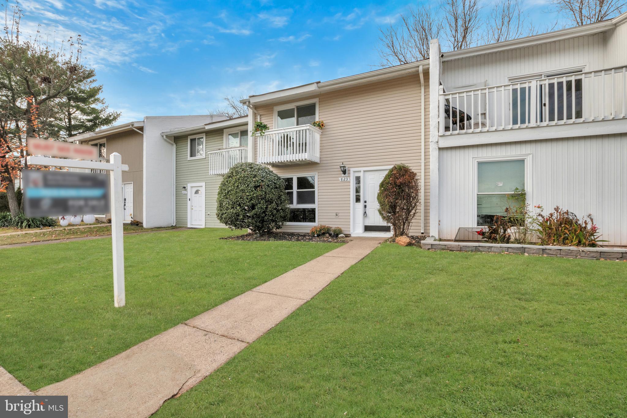 823 Sugarland Run Dr