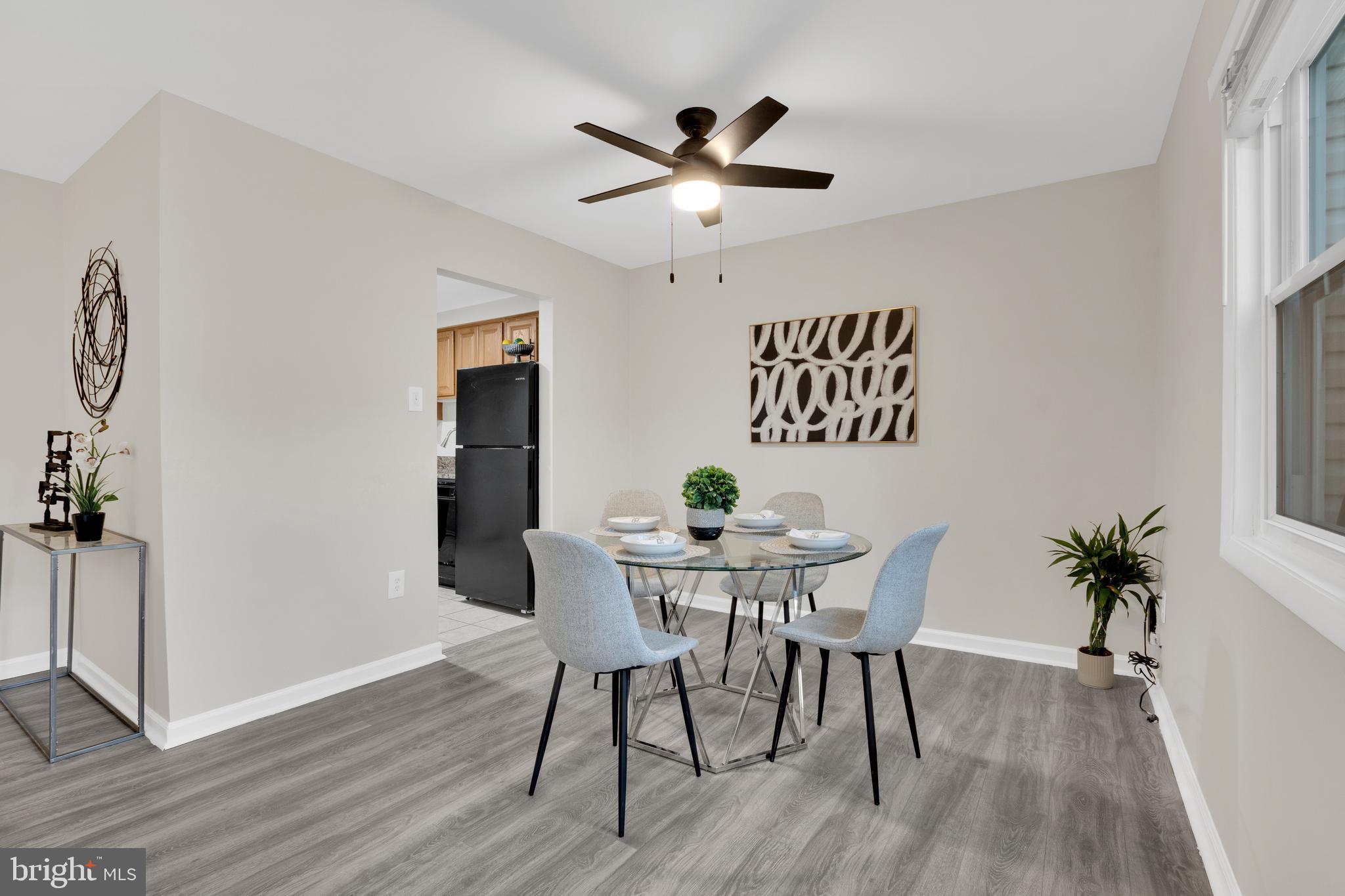 823 Sugarland Run Dr