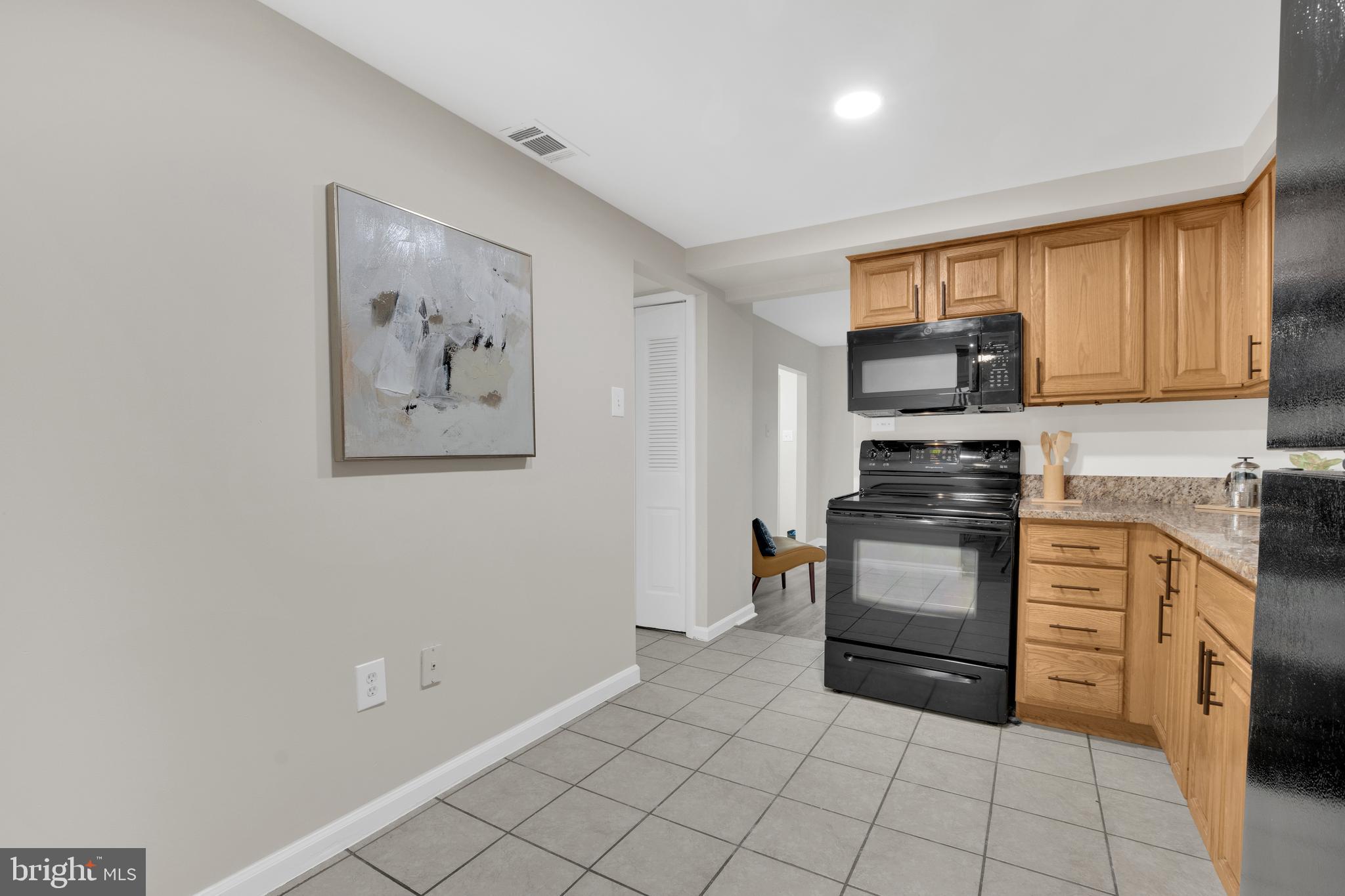 823 Sugarland Run Dr