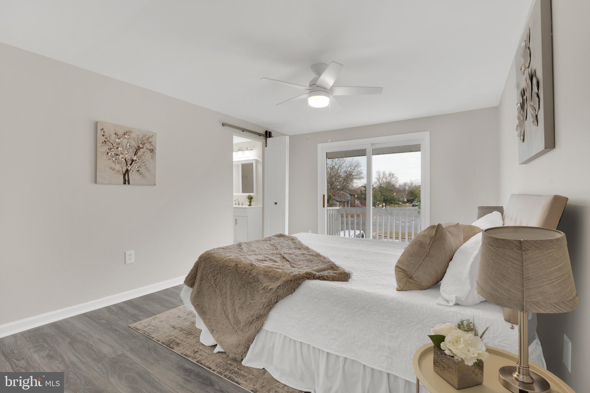 823 Sugarland Run Dr