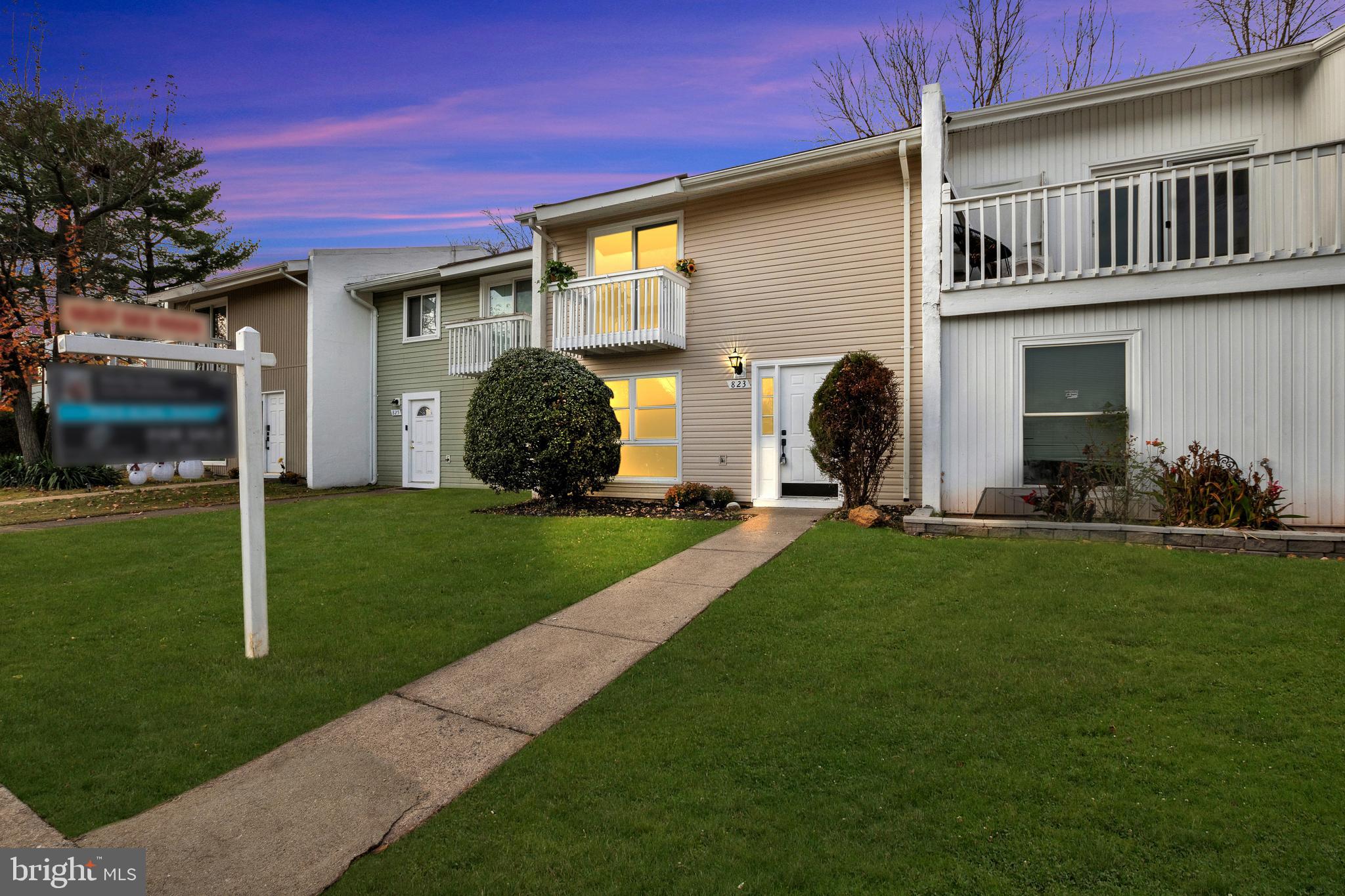 823 Sugarland Run Dr