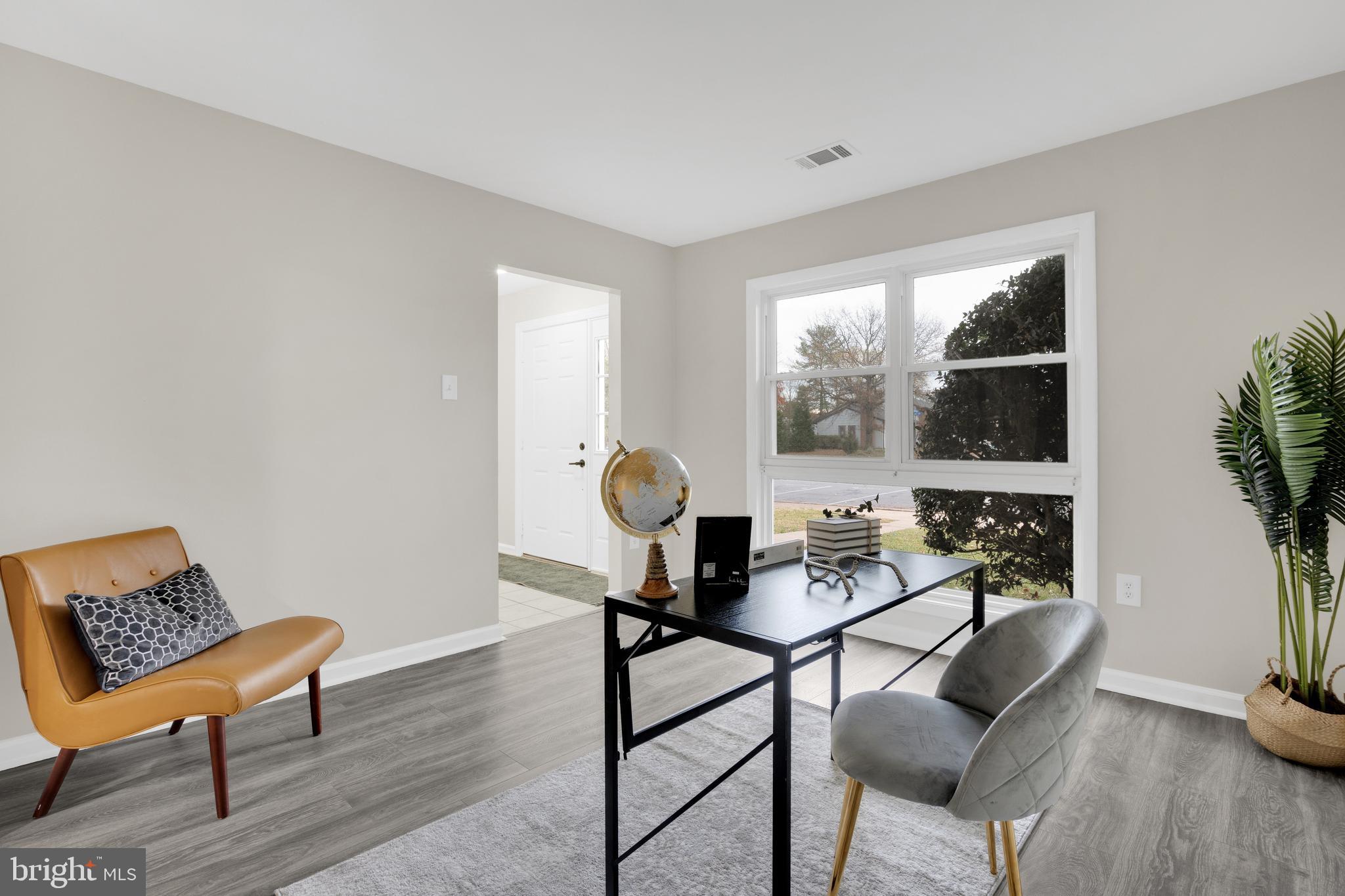 823 Sugarland Run Dr