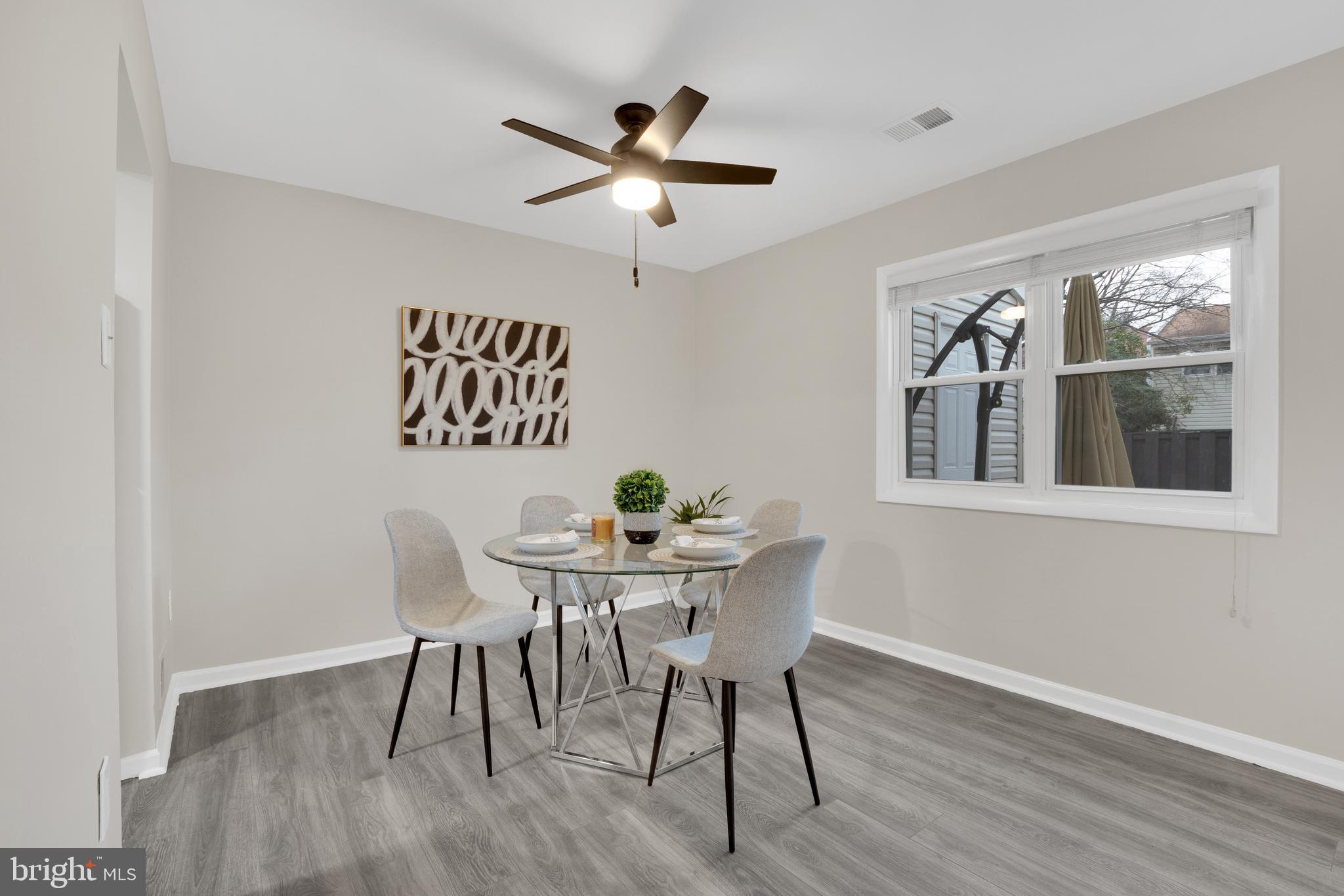 823 Sugarland Run Dr