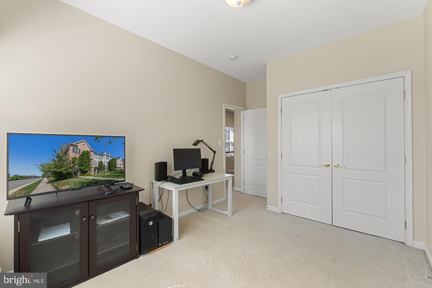 42407 BOWDITCH