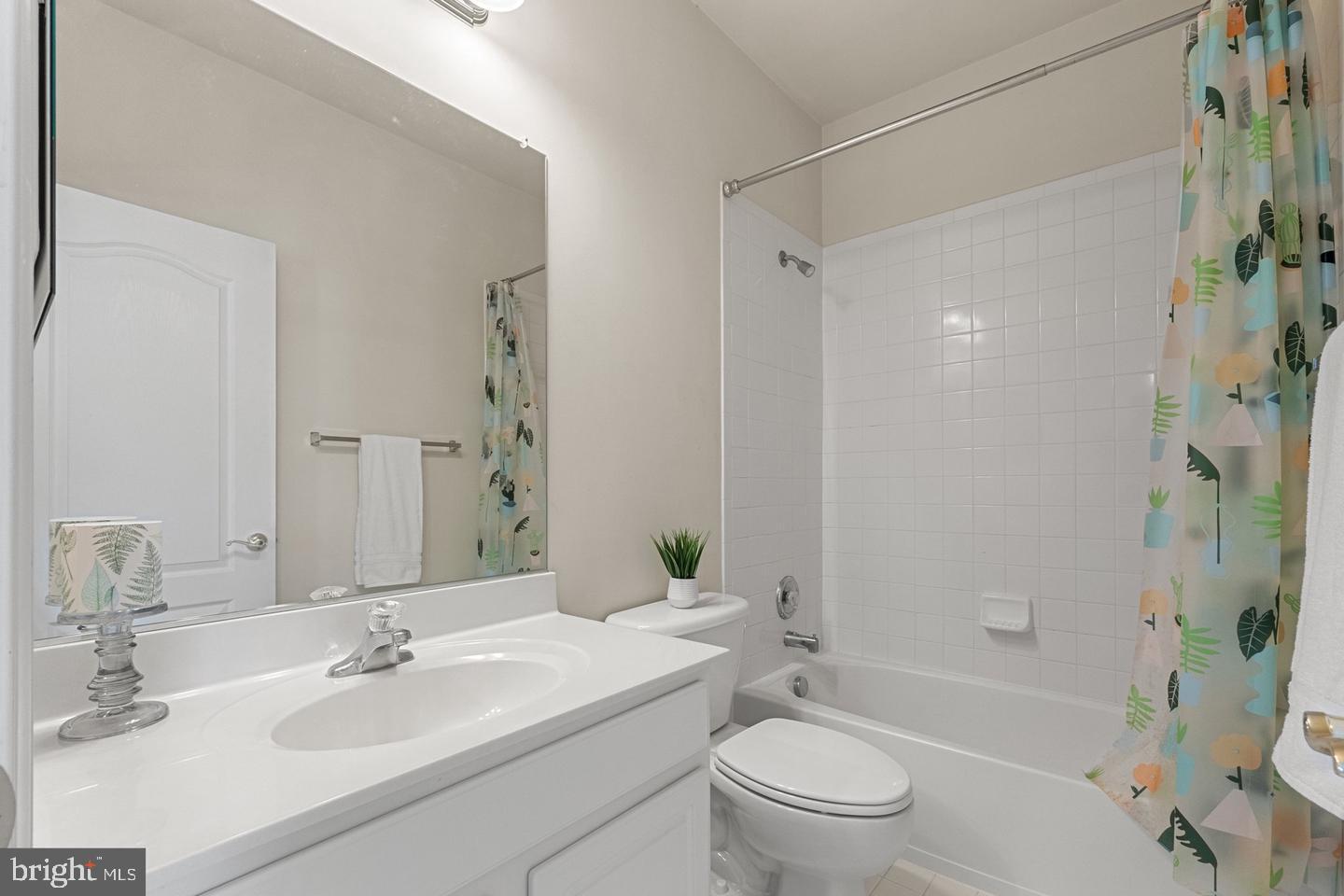 42407 BOWDITCH