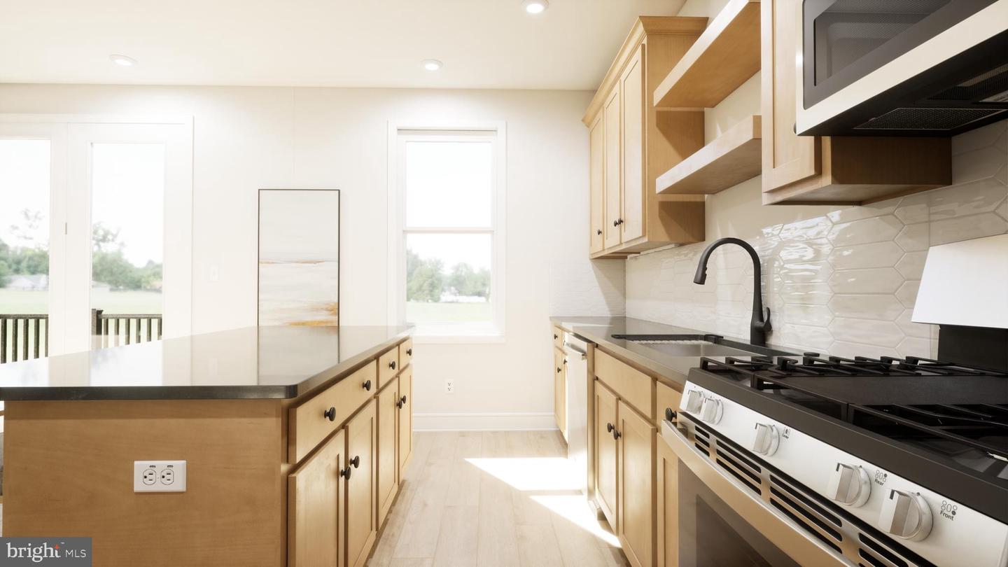 43318 Farringdon Sq