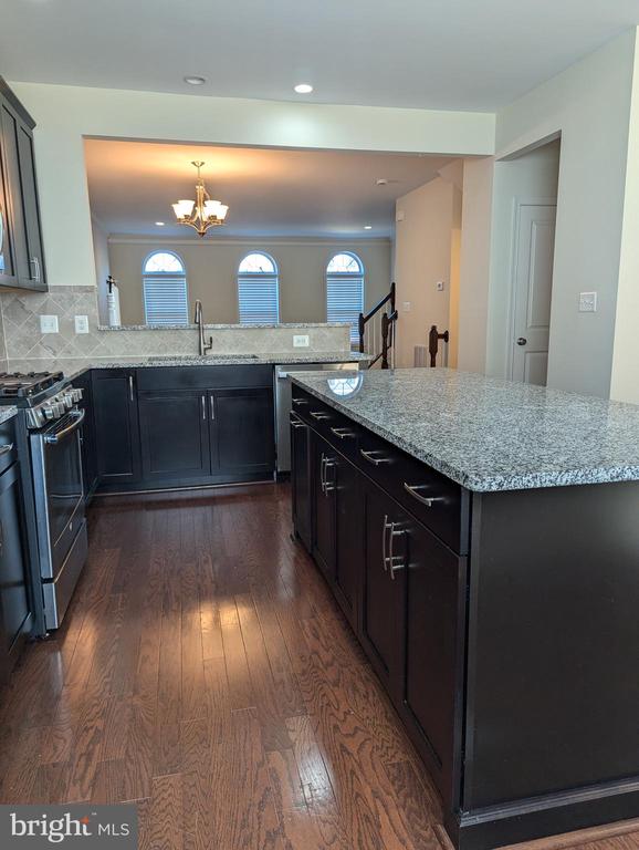 43005 ATOKA MANOR TER