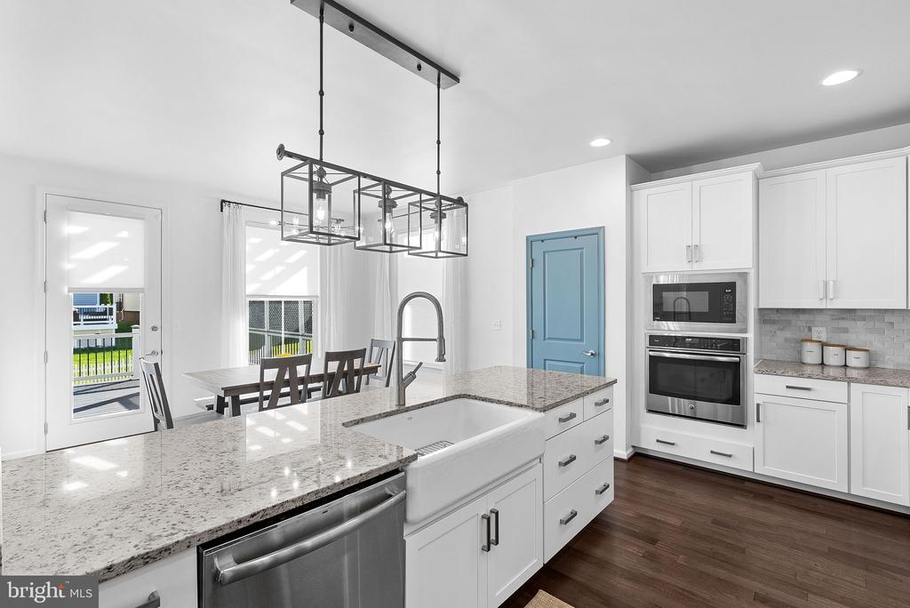 22820 Bubbling Brook Dr