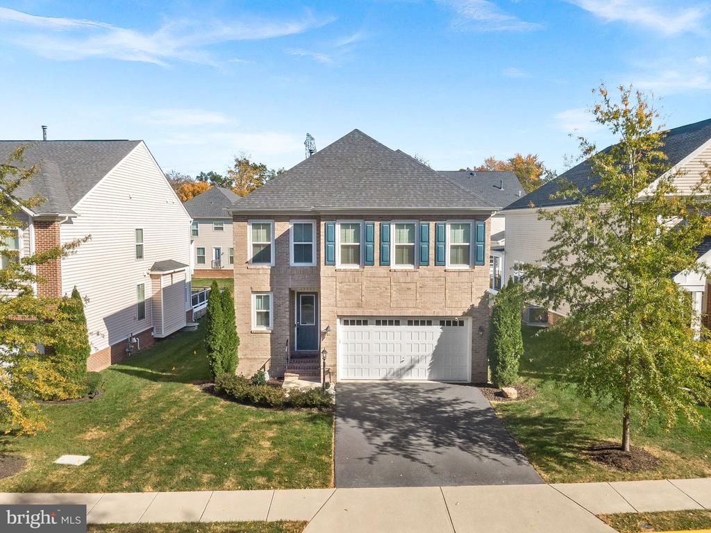 22820 Bubbling Brook Dr