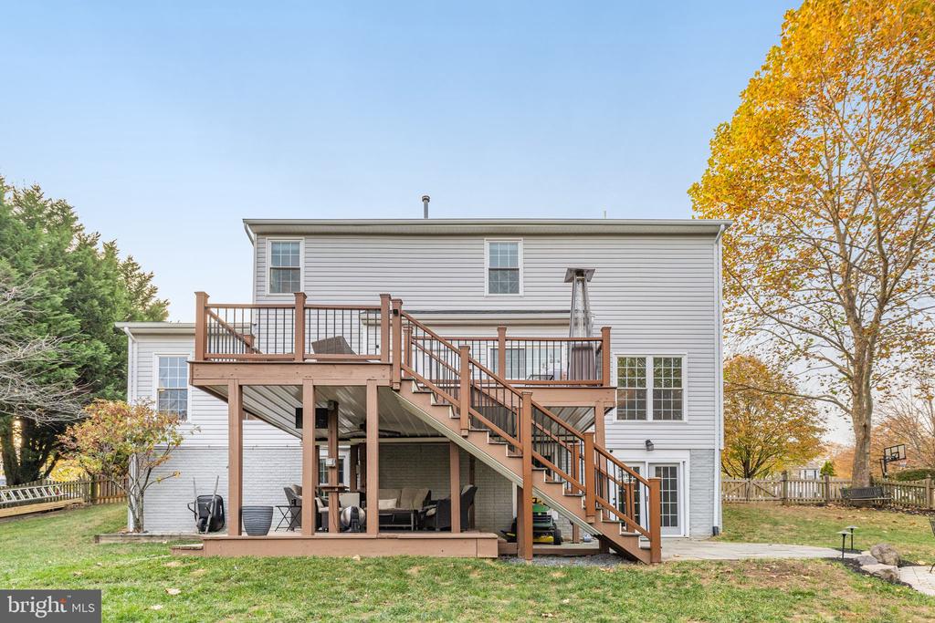608 Wintergreen Dr