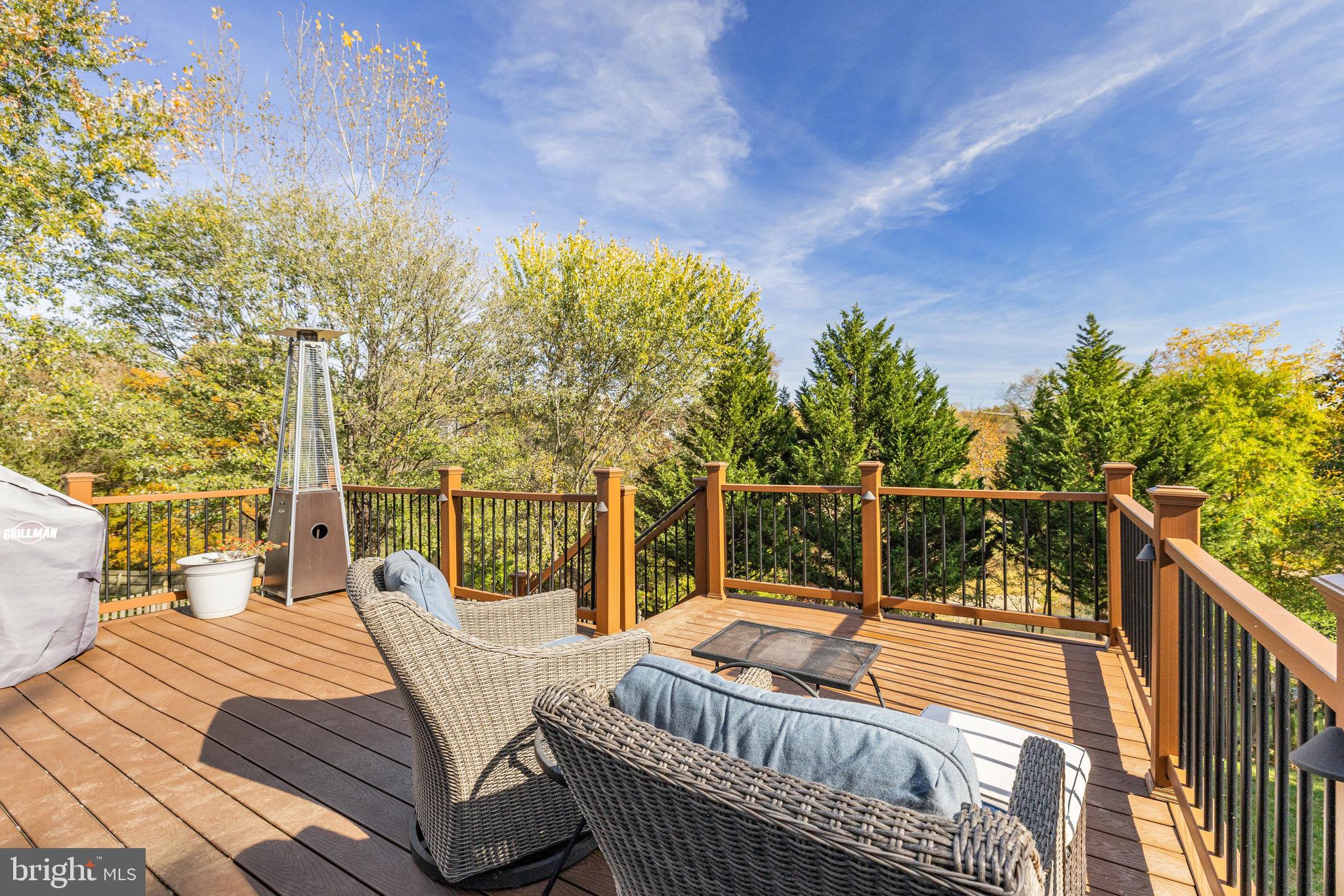 608 Wintergreen Dr