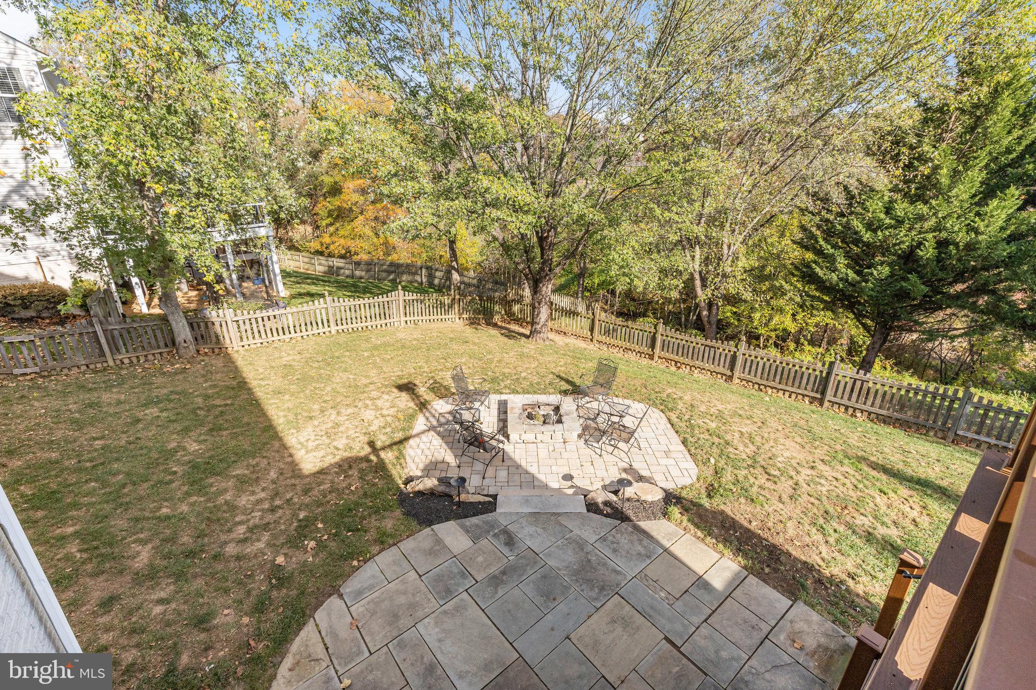 608 Wintergreen Dr
