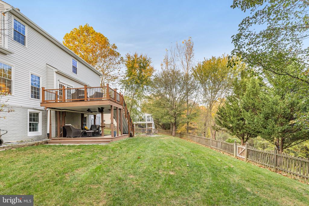 608 Wintergreen Dr