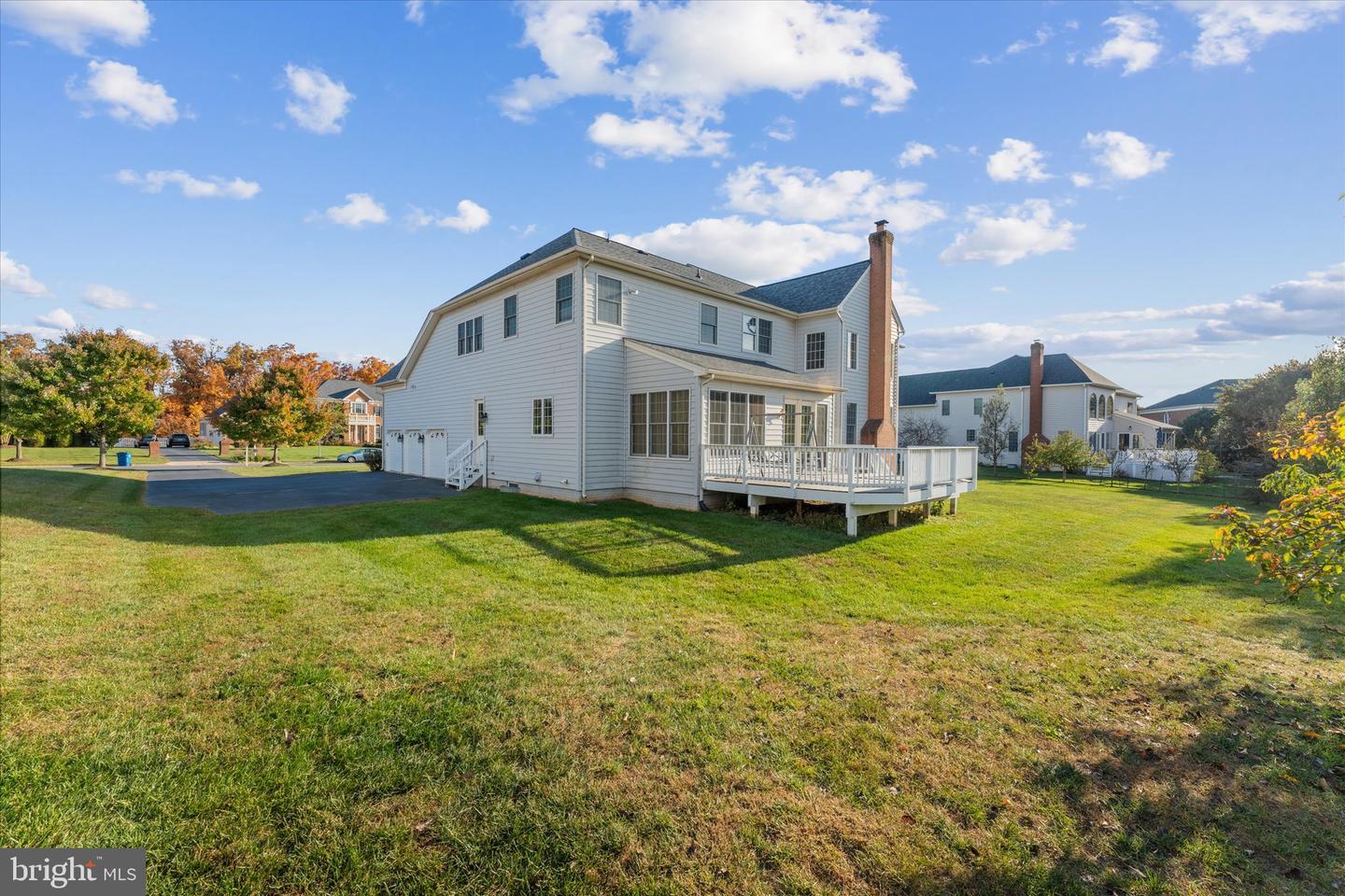 20069 Forest Farm Ln