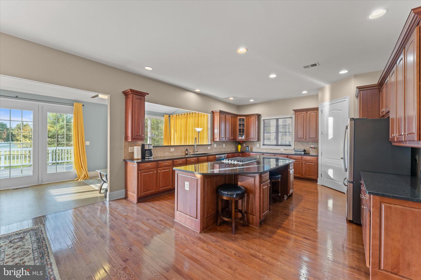 20069 Forest Farm Ln
