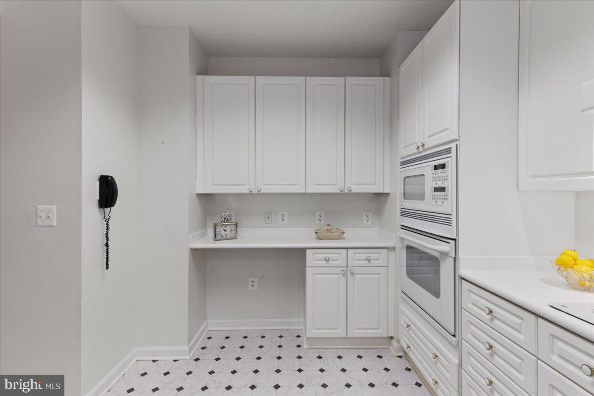 19350 Magnolia Grove Sq #403