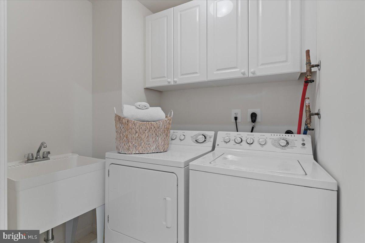 19350 Magnolia Grove Sq #403