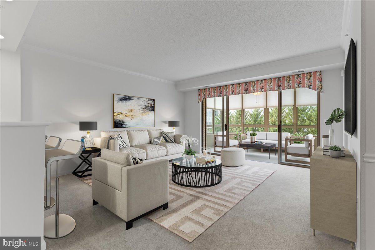 19350 Magnolia Grove Sq #403