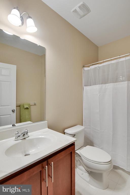 25241 Easterwood
