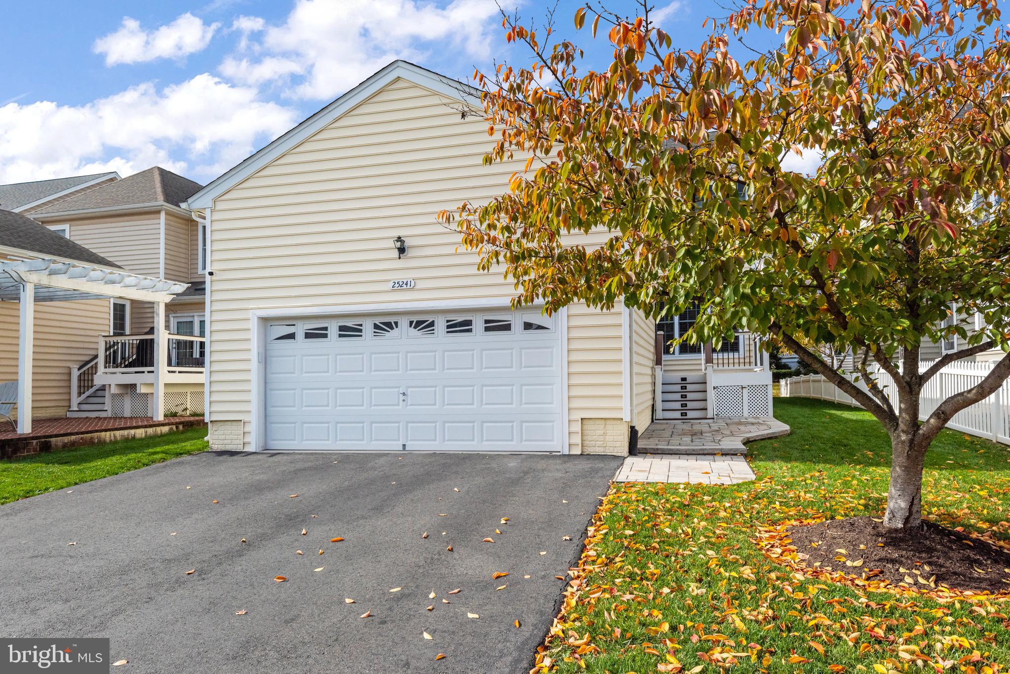 25241 Easterwood