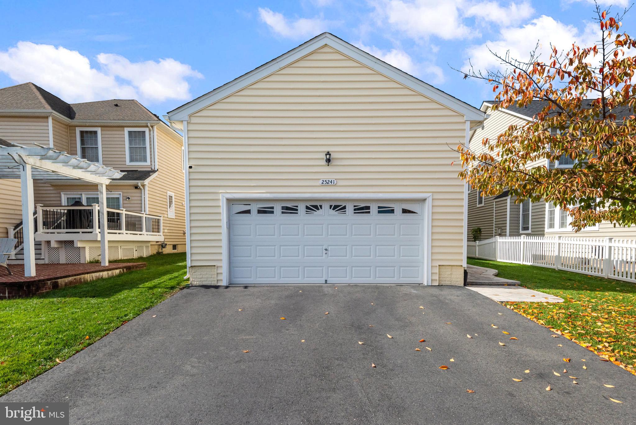 25241 Easterwood